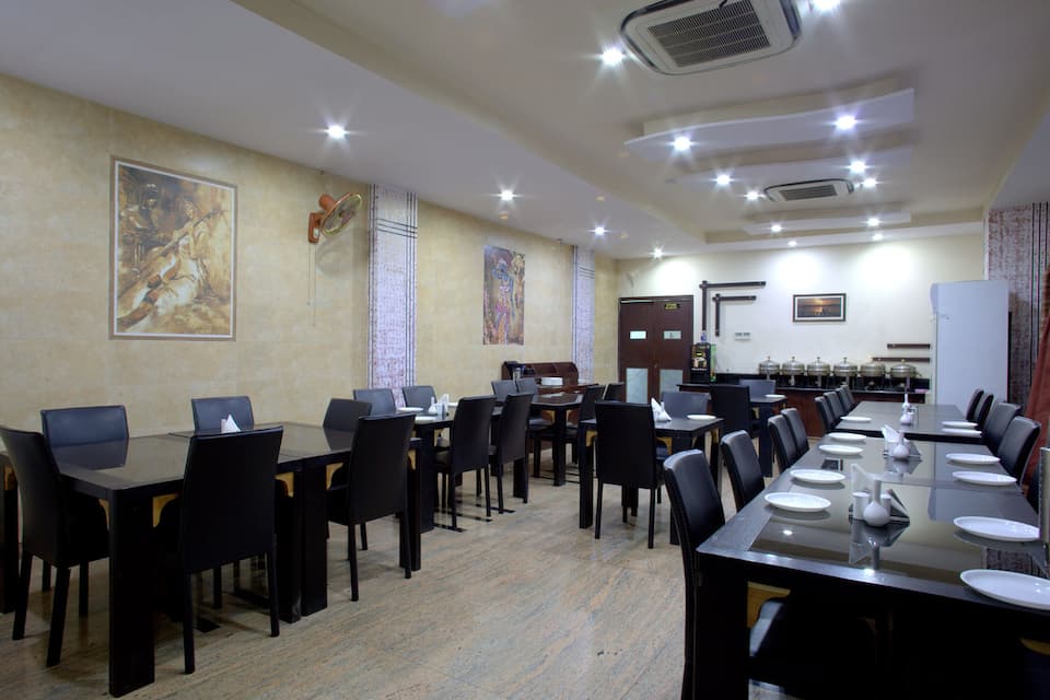 Hotel Royal Palm - A Budget Hotel in Udaipur